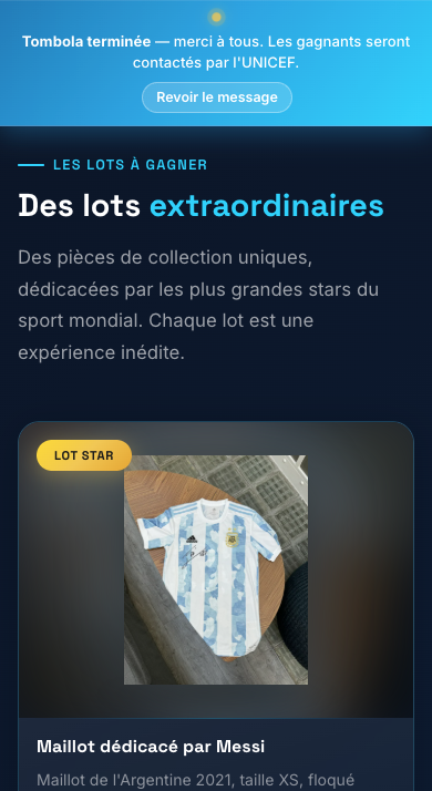 Écran iPhone — galerie des lots à gagner mise en scène autour du maillot signé Lionel Messi, pièce d'honneur de la tombola UNICEF.